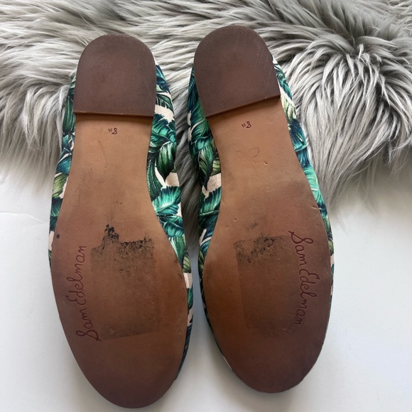 Sam Edelman Felicia Banana Leaf Print Flats - Picture 3 of 4
